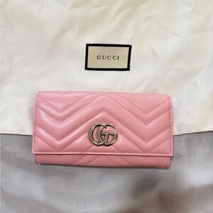Gucci Pink Chevron Leather Wallet